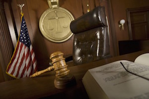 Expert witness courtroom